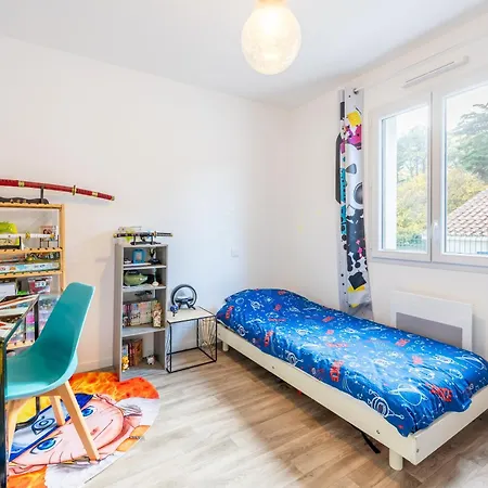 Maison Du Bonheur - Valentine *