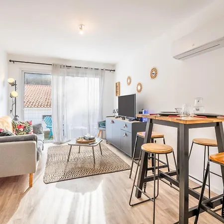 Maison Du Bonheur - Valentine *